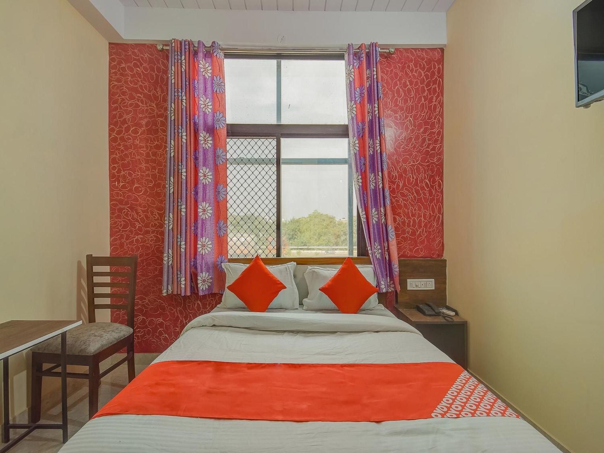 Hotel O Royal Blue Dzsaipur Kültér fotó