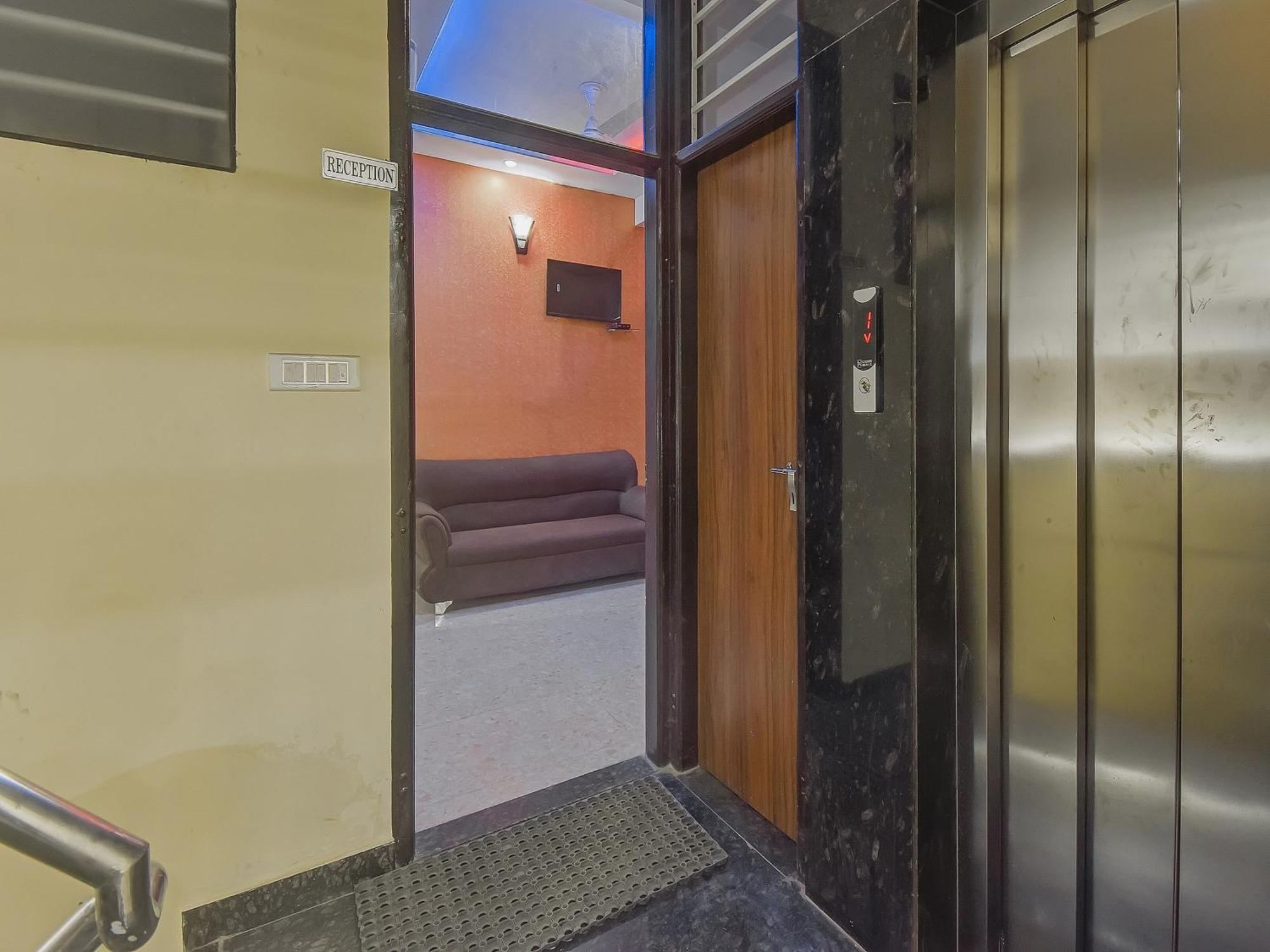 Hotel O Royal Blue Dzsaipur Kültér fotó